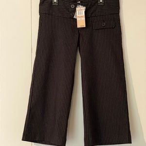 American Rag NWT Pin striped Capris Size 0